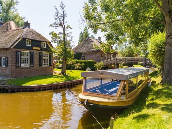 ヒートホールン 1日観光ツアー "オランダのヴェネツィア"散策と運河クルーズ＜英語／アムステルダム発＞
