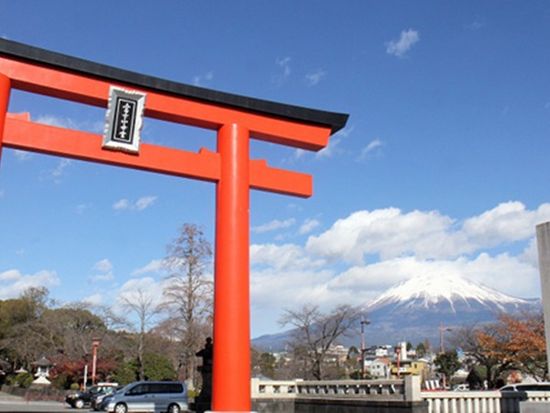 満席御礼 21年元旦限定 世界遺産 富士山 初日の出鑑賞ツアー 川口湖畔でご来光 富士山本宮浅間大社で初詣 露天風呂入浴 新宿駅 東京駅発着 御殿場 富士の観光 遊び 体験 レジャー専門予約サイト Veltra ベルトラ 満席御礼 21年元旦限定 世界遺産 富士山 初日の出鑑賞ツアー 川口湖畔でご来光 富士山本宮浅間大社で初詣 露天風呂入浴 新宿駅 東京駅発着 御殿場 富士の観光 遊び 体験 レジャー専門予約サイト Veltra ベルトラ