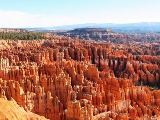 モニュメントバレー絶景ホテル「ビューホテル」宿泊 2泊3日ツアー　アーチーズ＆キャニオンランズ＆ザイオン＆ブライス＆アンテロープ＜日本語ドライバーガイド＞