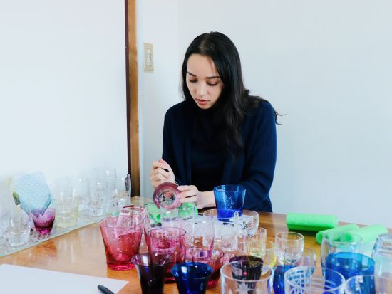 江戸切子体験 十数種のグラスと数十もの柄サンプルから選べる　講座付きのプランもあり＜浅草駅 徒歩３分！創吉浅草店＞