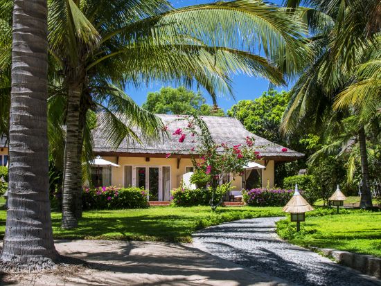 選べる「列車」または「日系企業運行バス」で行く！ファンティエット1泊2日 美しいビーチリゾートツアー ＜日本語ガイド付／部屋タイプ選択可／ホーチミン発＞