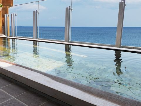 ロマンスカーで行く 伊豆山温泉 ホテルニューさがみや1泊2日 オーシャンビューの和室 天然温泉の大浴場 季節の懐石料理 2 3名1室 夕 朝食付 新宿駅発着 熱海 伊東の観光 遊び 体験 レジャー専門予約サイト Veltra ベルトラ ロマンスカーで行く 伊豆山温泉 ホテルニューさがみや1泊2日 オーシャンビューの和室 天然温泉の大浴場 季節の懐石料理 2 3名1室 夕 朝食付 新宿駅発着 熱海 伊東の観光 遊び 体験 レジャー専門予約サイト Veltra ベルトラ