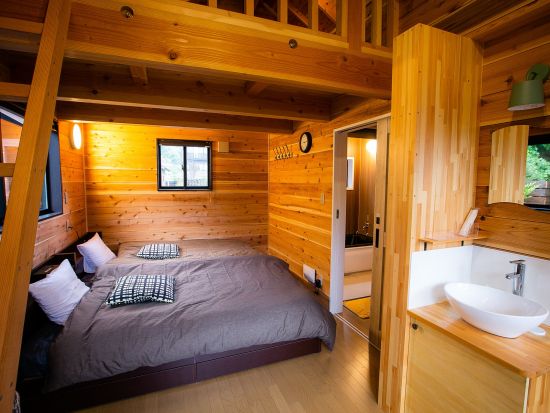 源泉宿 塩屋温泉グランピングコテージ1泊2日　キャニオニングorラフティング付プラン有＜増田牛A5ランクステーキのディナー付／みなかみ＞