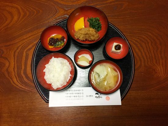 福王山 正覚寺 日帰り修行体験｜坐禅・精進料理・法話・作務など お写経体験付きプランあり！＜1名様より受付／飯能市＞