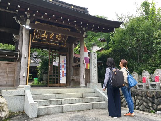 B344F5E1-DF7B-4F05-8AF2-BDF3D18484E3