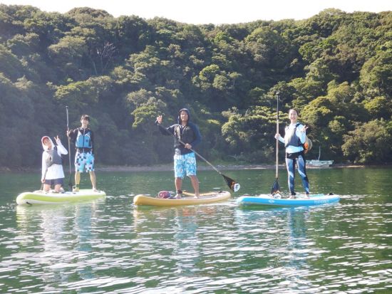 SUP (スタンドアップパドル) 体験　初心者でも安心！ウチノ海やスクノ海など鳴門海峡周辺で海上散歩＜2時間・3時間／鳴門市＞by Horizon