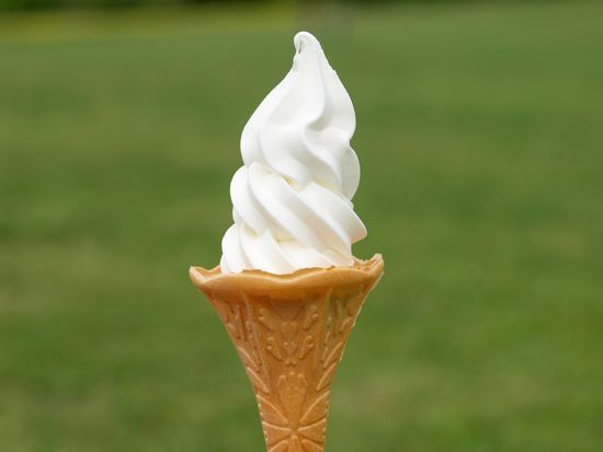①小岩井農場ソフトクリーム