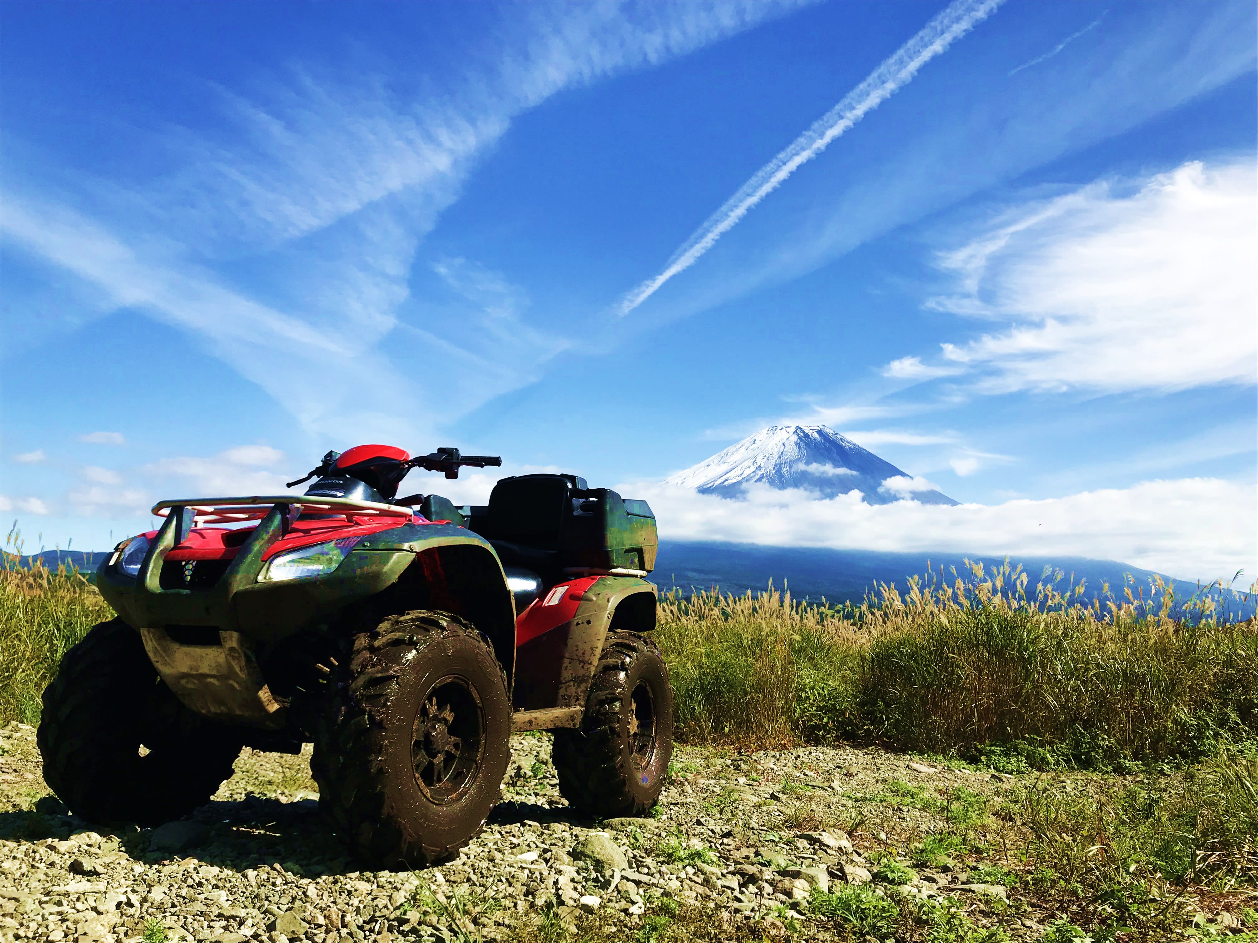 富士山麓で4輪バギー（ATV）体験 ツアー後は富士山をバックに記念撮影！＜午前・午後／30分～1時間／富士宮＞ |  御殿場・富士の観光&遊び・体験・レジャー専門予約サイト VELTRA(ベルトラ)