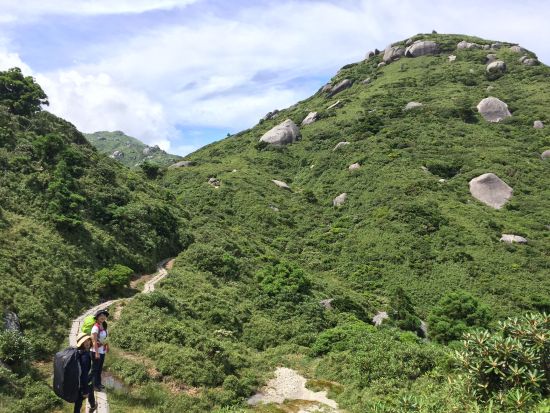 【貸切】宮之浦岳トレッキングツアー 九州最高峰！全長往復16kmの本格登山 レンタル装備セットプランあり　by 屋久島ガイドツアー