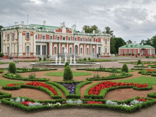 世界遺産タリン歴史地区 半日徒歩観光ツアー＜英語ガイド／2名～7名／貸切／3時間／タリン発＞