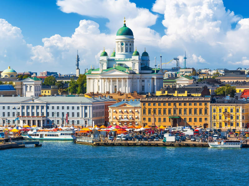 Finland_Helsinki_Kauppatori_Market_Square_shutterstock_154741178