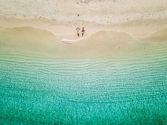 【宮古島／ウミガメシュノーケル】★絶賛セール中★ 口コミ高評価！安心の少人数制！プロガイドがしっかりサポート！《遭遇率99％／写真データ無料》