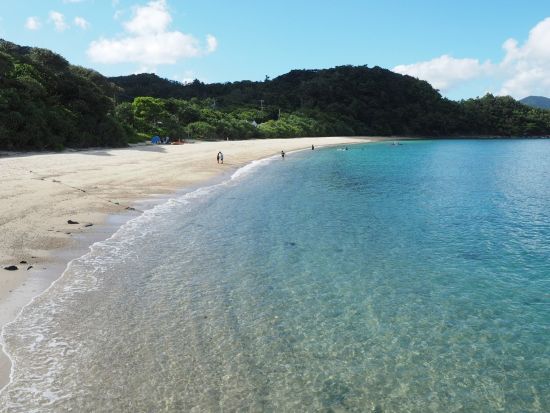 【奄美大島発】加計呂麻島（かけろまじま）散策ツアー＜半日 or 1日／奄美大島・せとうち海の駅集合＞ by スローガイド奄美