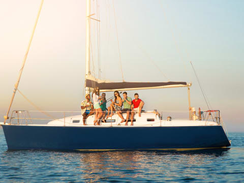 Private Boat Charters Oahu Tours Activities Fun Things To Do In Oahu Hawaiiactivities Com