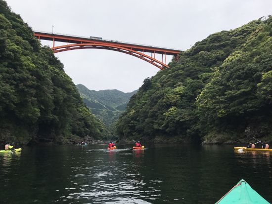 リバーカヤック 半日コース 穏やかな流れの安房川は初めてでも安心！by 登山用品レンタルの山下
