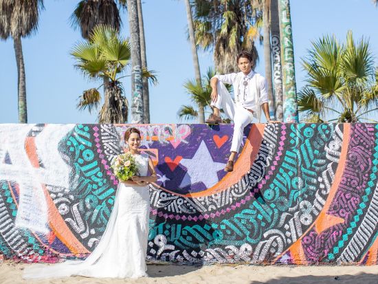 フォトウェディング　ハリウッドサインやサンタモニカ・ピアなど、ロサンゼルスの人気ロケーション3ヶ所で撮影！＜150カット／日本語／ホテル送迎・ヘアメイク込＞