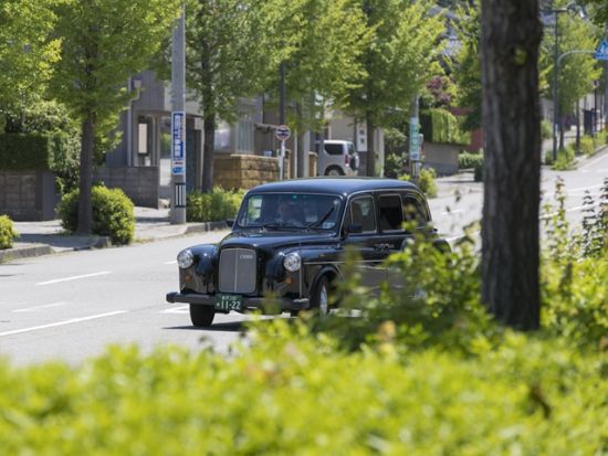 貸切観光タクシー レトロな車体のタクシーで古都金沢を自由観光！＜2時間～／1～6人／金沢市内ホテル・金沢駅送迎可＞