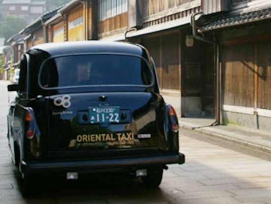 貸切観光タクシー レトロな車体のタクシーで古都金沢を自由観光！＜2時間～／1～6人／金沢市内ホテル・金沢駅送迎可＞