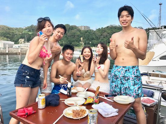 勝浦湾クルーズ 船上bbqやパーティー 釣りも楽しめる 貸切 5時間 勝浦市 勝浦 御宿 鴨川 千葉 の観光 オプショナルツアー専門 Veltra ベルトラ 勝浦湾クルーズ 船上bbqやパーティー 釣りも楽しめる 貸切 5時間 勝浦市 勝浦 御宿 鴨川 千葉 の観光 オプショナルツアー専門 Veltra ベルトラ