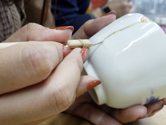 金継ぎ教室 一日体験 大切な器を美しく修理する伝統技術 ＜南阿佐ヶ谷＞by 手仕事屋久家