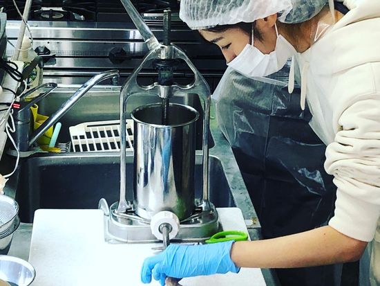 7F1A3896-1D9A-42FD-851C-09A62DCEB187