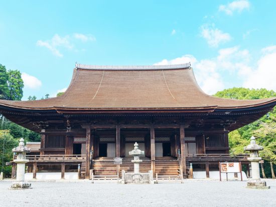 貸切観光タクシー 西国札所めぐり 三井寺・石山寺を訪れる＜2.5時間／1～9名／大津市内発着／京都発着オプションあり＞by 滋賀ヤサカ自動車