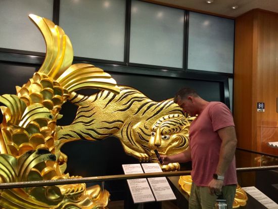 【歩こう！大阪】大阪ウォーキングツアー 大阪城ぷらり歩きの旅！地下街＋歴史博物館＋大坂城巡り＜午前／梅田駅発／約3時間＞