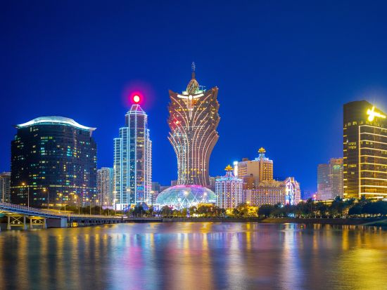 マカオ　オープントップバス　1日乗車券またはナイトツアー＜中国語または英語ガイド＞