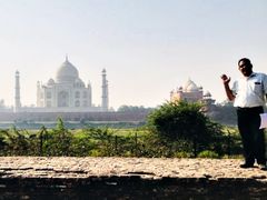 TAJ_MAHAL_WITH_ANWAR_2_