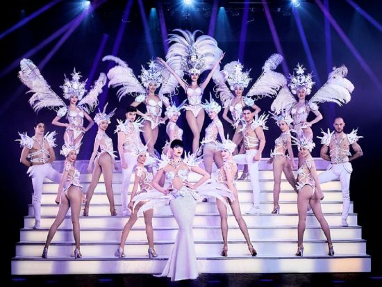 パラディ・ラタン（Paradis Latin）フレンチキャバレー鑑賞＆ディナー　ミシュラン3つ星シェフ監修メニュー ＜現地集合・解散＞*前日まで予約OK