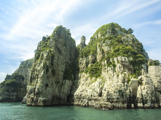 【釜山発・近郊観光ツアー】韓国屈指の景勝地 海金剛＋「冬のソナタ」のロケ地 外島海上農園＜終日／ホテル送迎付／日本語ガイド／昼食付＞