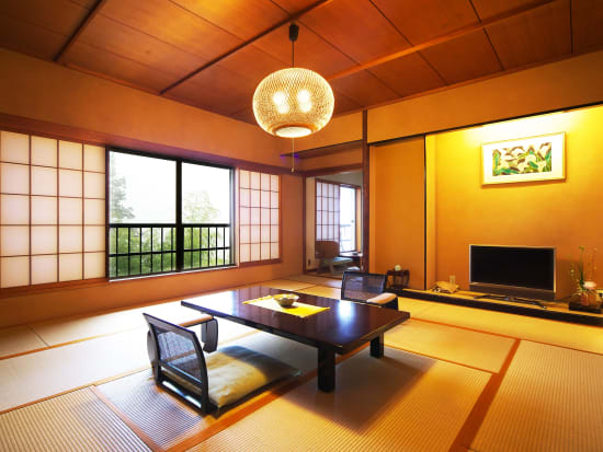 武蔵野別館　客室の一例