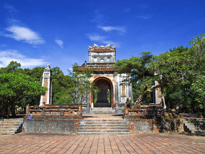 Vietnam_Hue_Tu Duc Royal Tomb_shutterstock_583627771