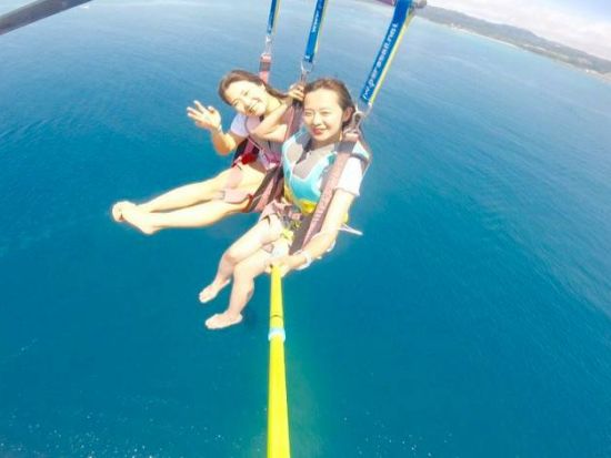 パラセーリング やんばるの森と海をバックにパラセーリング！バナナボートなど選べるセットプラン＜名護市発＞