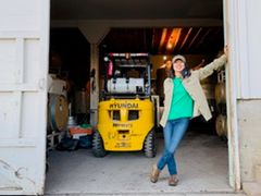 Akiko_At_Winery