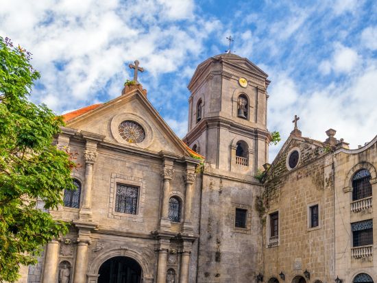 マニラ市内観光ツアー　マニラ大聖堂＋サン・アグスティン教会＋サンチャゴ要塞など定番コースを巡る　オカダマニラ噴水ショー鑑賞付きプランあり＜1日／日本語ガイド＞