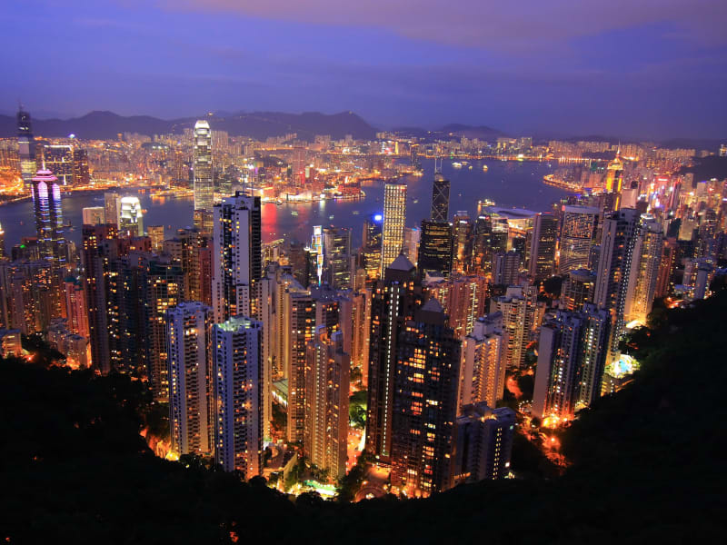 Hong Kong_Victoria Peak_Night_Skyline_shutterstock_26041177