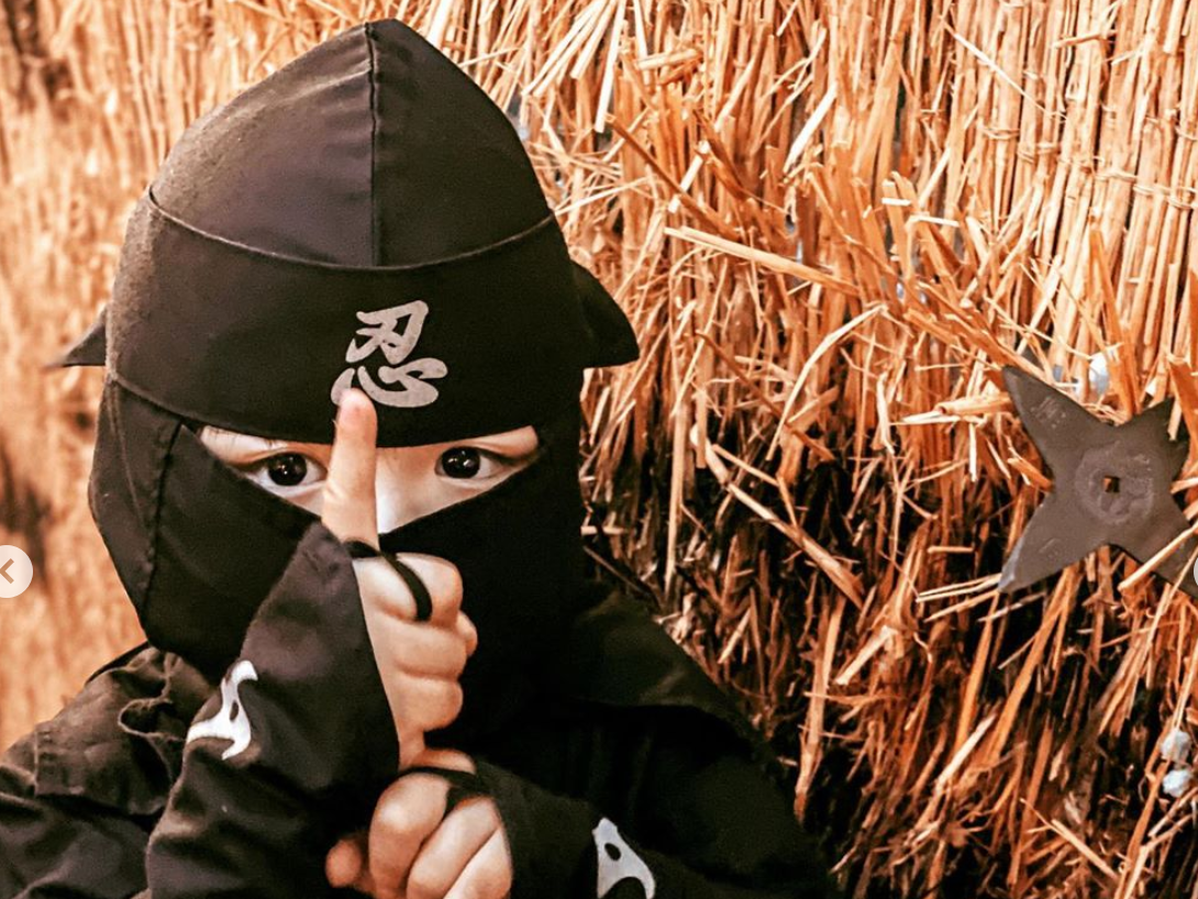 5歳　忍者セット 男の子　七五三　流水　黒　劇、舞台、撮影にも11RB17 5歳 忍者セット 男の子 七五三 流水 黒 劇、舞台、撮影にも11RB17