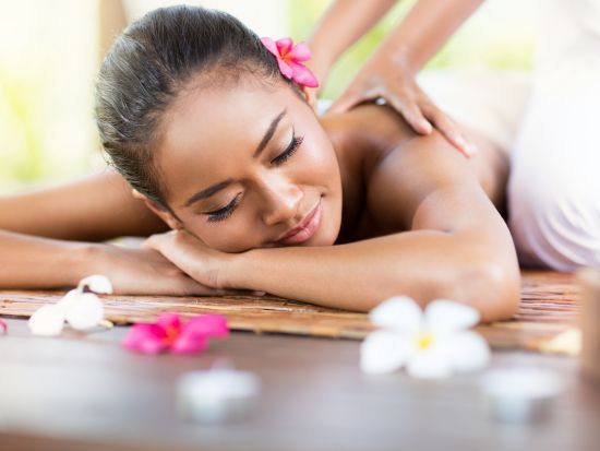 ハワイ島　宿泊ホテル 出張サービス　選べるマッサージ （ヒーリング／骨盤LOKAHI／頭蓋骨調整） by ハワイアン・ヒーリング・ハンズ