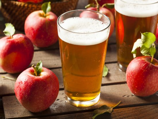 バスクの食文化を体験！シードレリア見学ツアー 食事（ランチ or ディナー）＆シードラ飲み放題付き＜貸切／サン・セバスチャン発＞