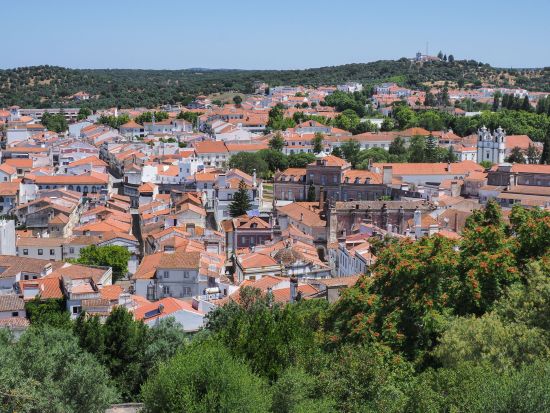 世界遺産 エヴォラ歴史地区＆ワイン試飲　日帰り観光ツアー ＜英語ガイド／リスボン発＞by Cityrama