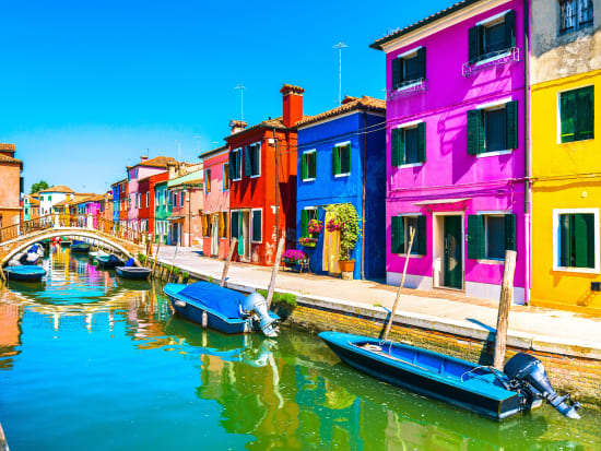 ブラーノ島のおすすめ観光情報 ヴェネツィア 旅行の観光 オプショナルツアー予約 Veltra ベルトラ