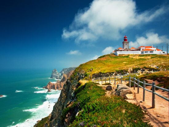 世界遺産シントラ＆海岸リゾート カスカイス　1日観光ツアー ＜英語ガイド／リスボン発＞