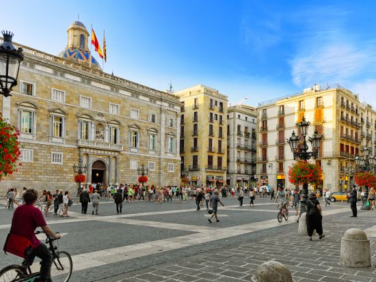 バルセロナカード 事前予約　観光スポットの無料入場＆割引、交通機関乗り放題 ＜3～5日間有効カード＞*前日まで予約OK