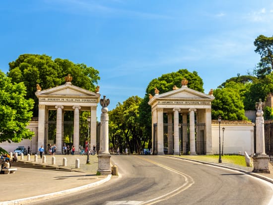 italy_rome_borghese-gallery-entrance_shutterstock_414099871