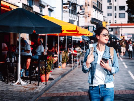 香港一人気のビーチ レパルスベイ＆スタンレーマーケット散策＜午後／日本語ガイド＞