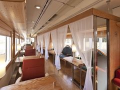 2号車内