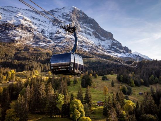 世界遺産ユングフラウヨッホ　日帰りツアー ＜英語ガイド／チューリッヒ発＞