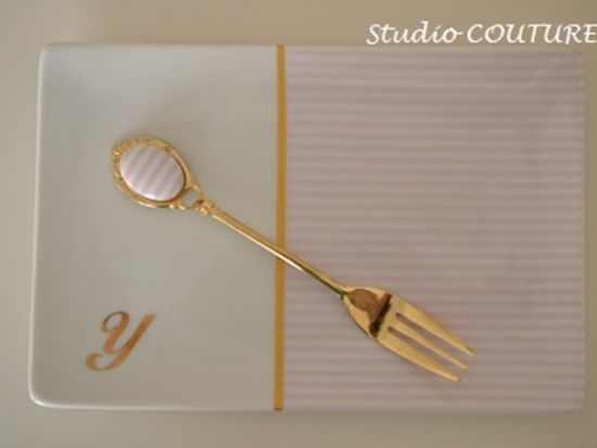 ポーセラーツ体験　真っ白な磁器をキャンバスにしてお好みの柄を選んで作れる♪世界に一つのオリジナル磁器制作＜東京都・中央区＞by Studio COUTURE