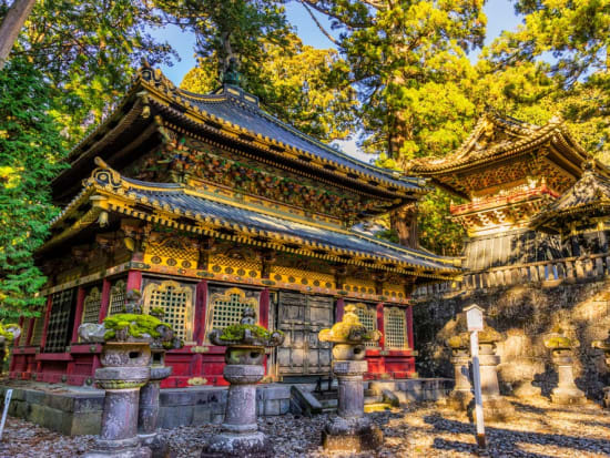 Japan_Tochigi_Nikko Toshogu Shrine_Sunrise_shutterstock_248795983